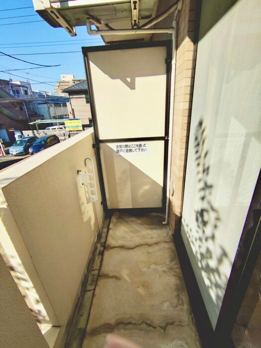 物件内観写真16　(ベランダ・バルコニー)