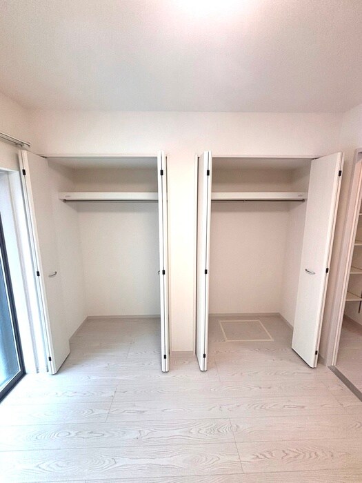 物件内観写真13　(収納)