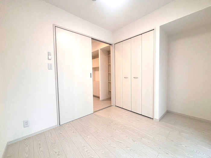 物件内観写真21　(居室)