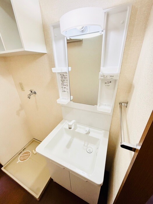 物件内観写真11　(洗面)