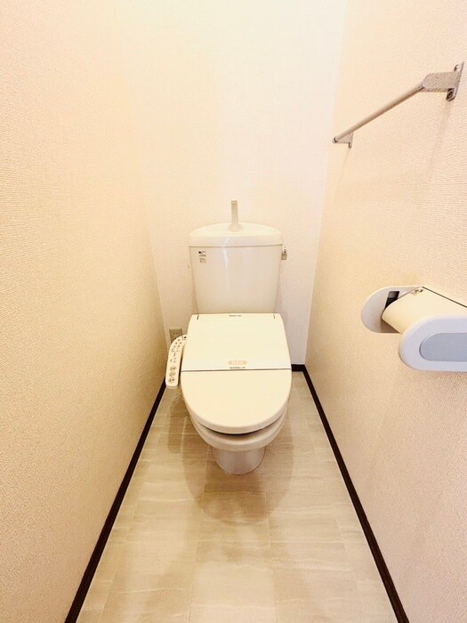 物件内観写真13　(トイレ)