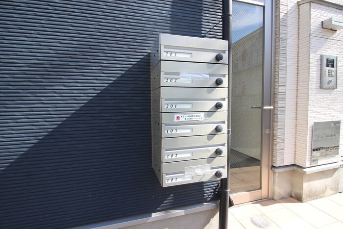 物件外観写真4　(建物設備)