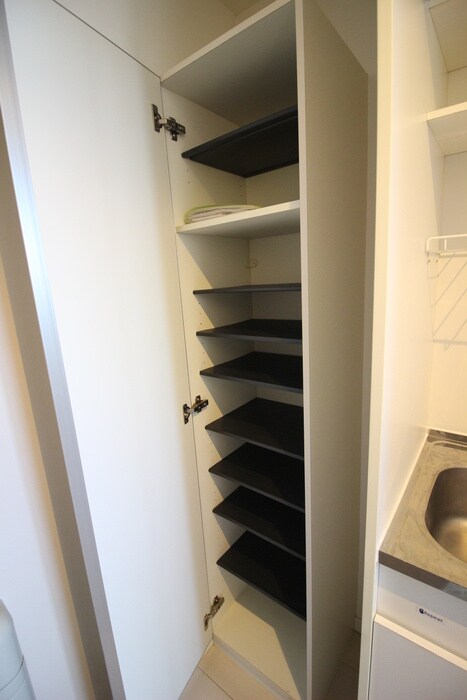 物件内観写真14　(靴箱)