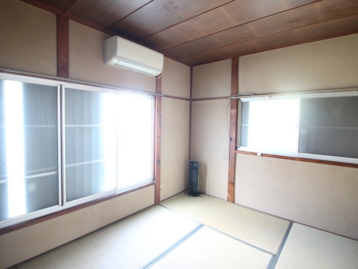 物件内観写真4　(居室)