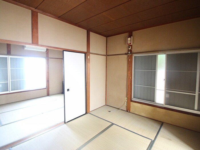 物件内観写真6　(居室)