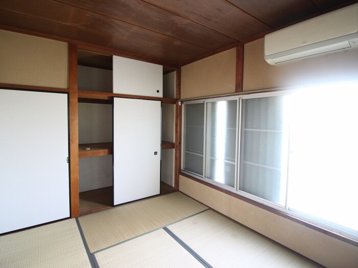 物件内観写真15　(居室)