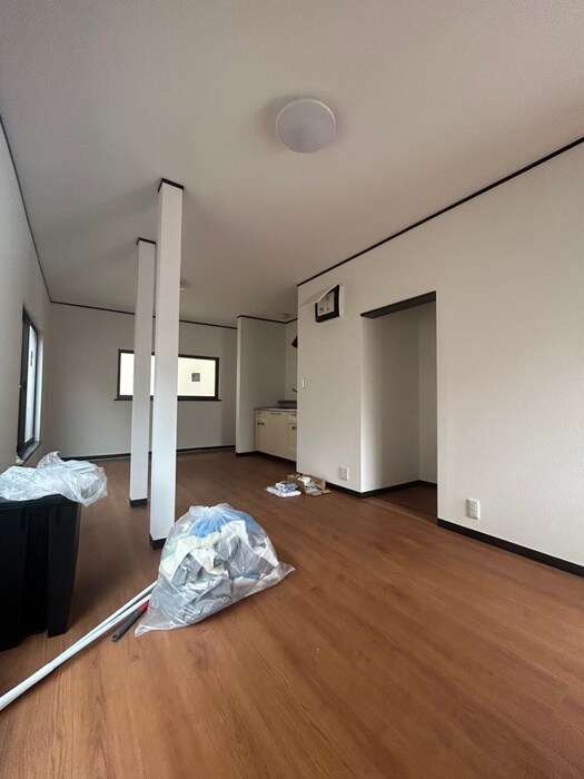 物件内観写真10　(居室)