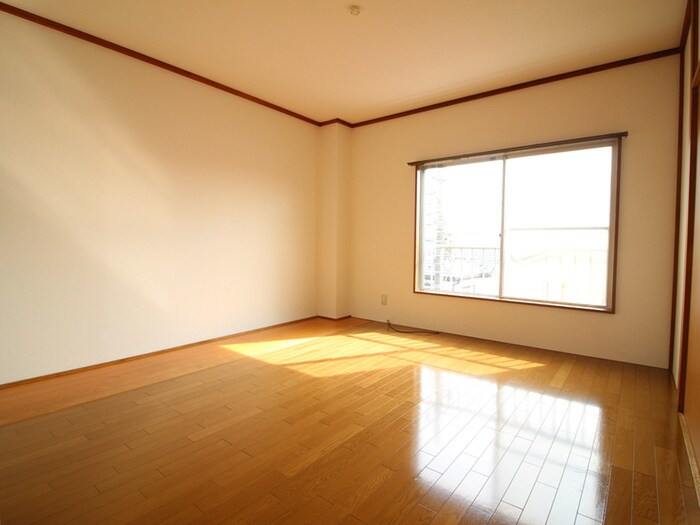 物件内観写真6　(居室)