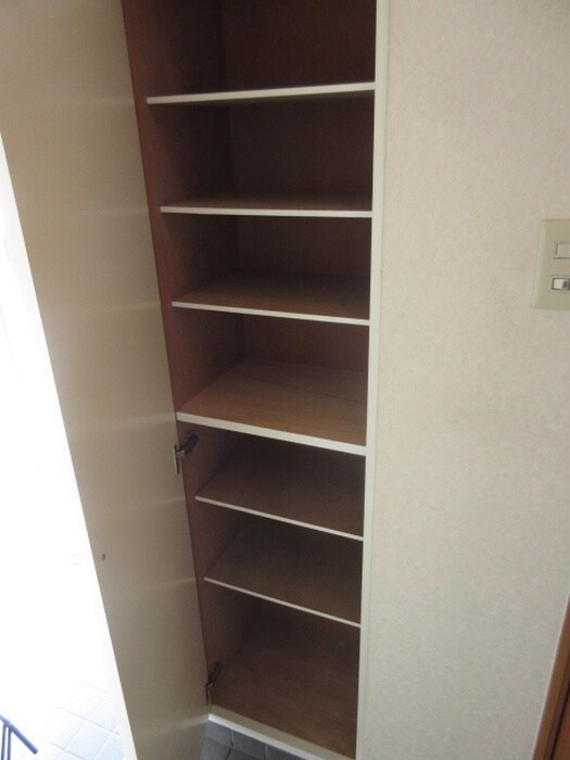 物件内観写真17　(靴箱)