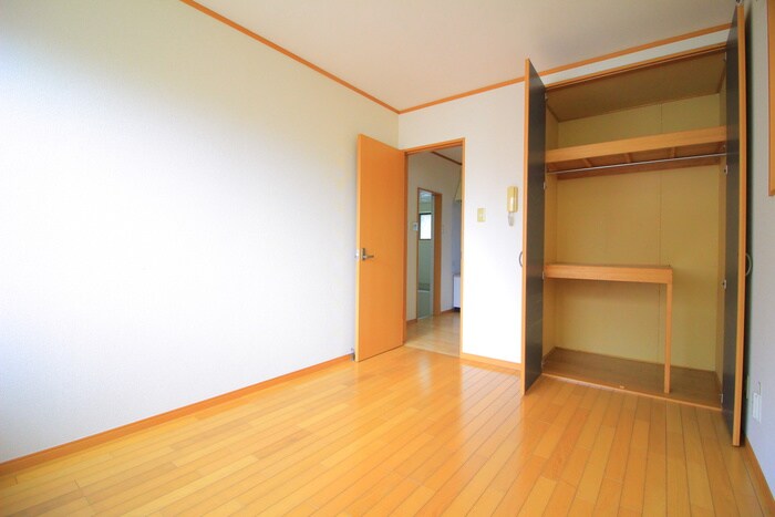 物件内観写真12　(居室)