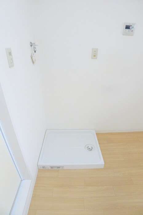 物件内観写真21　(洗濯機置場)