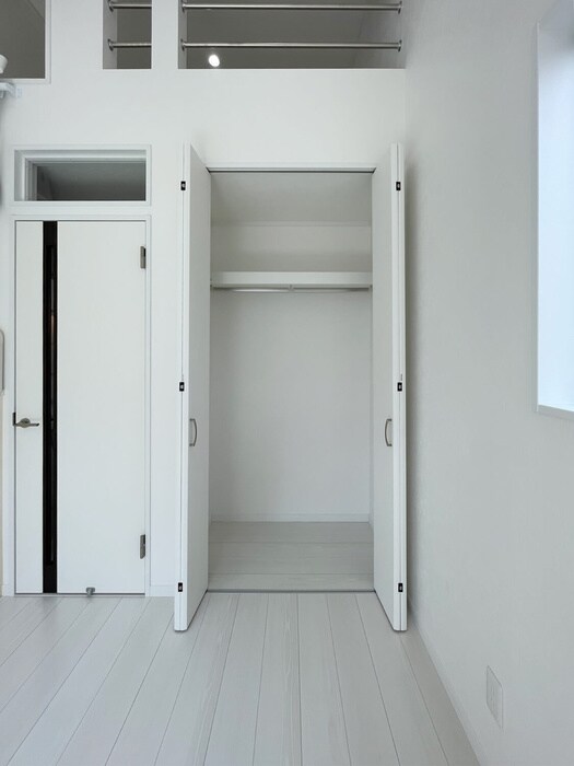 物件内観写真15　(収納)