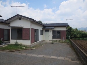 小泉様貸家４号棟外観写真