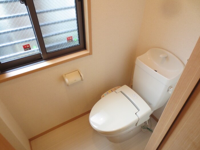 物件内観写真14　(トイレ)