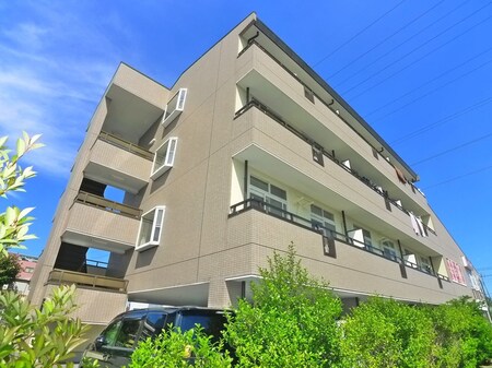 ロイヤルビレッジ外観写真