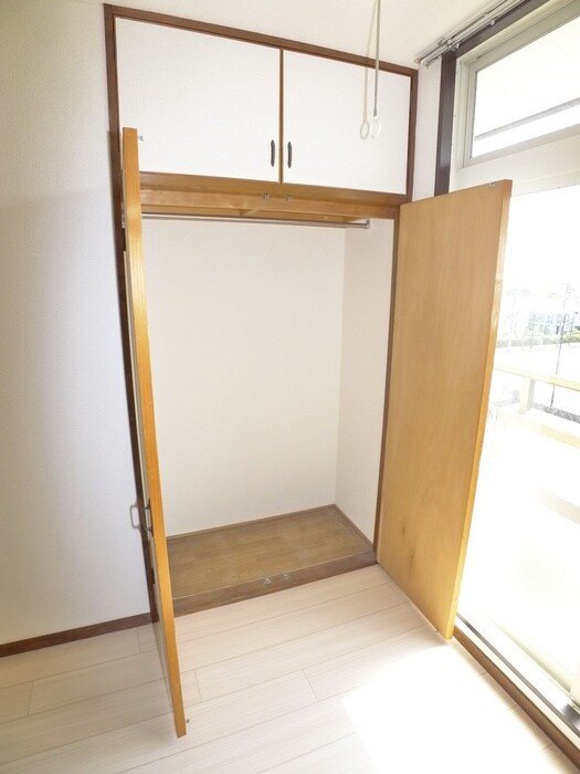 物件内観写真17　(収納)