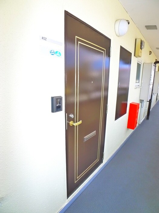 物件内観写真22　(玄関)