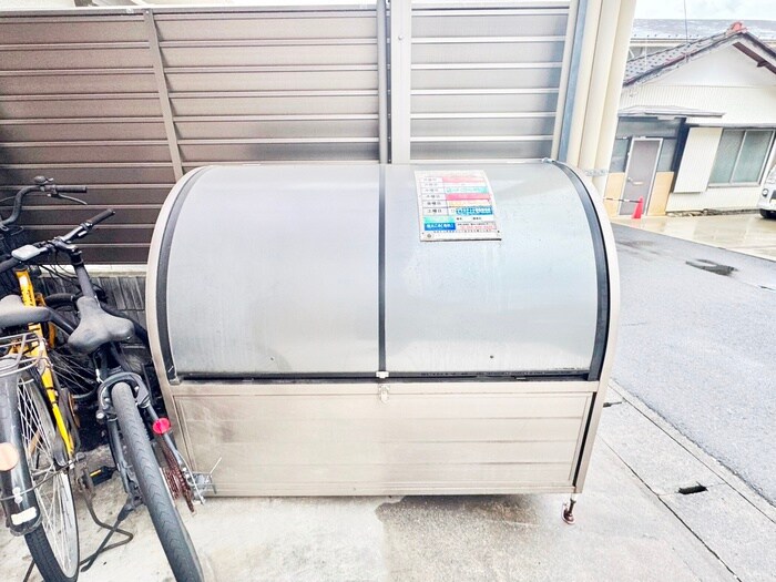 物件外観写真6　(建物設備)