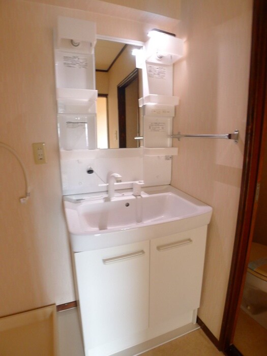 物件内観写真13　(洗面)