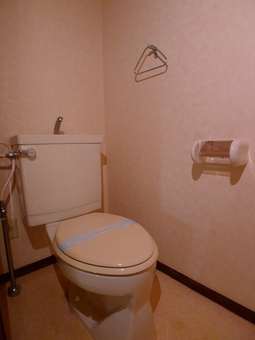 物件内観写真14　(トイレ)