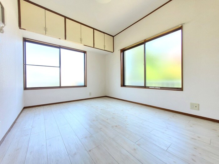 物件内観写真7　(居室)