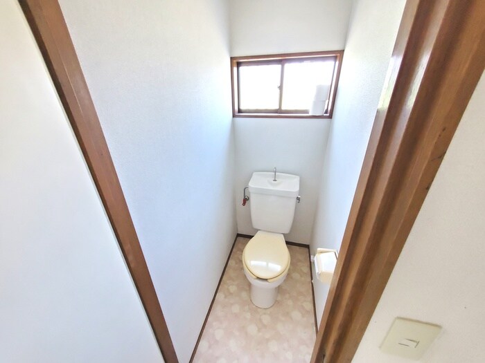 物件内観写真12　(トイレ)