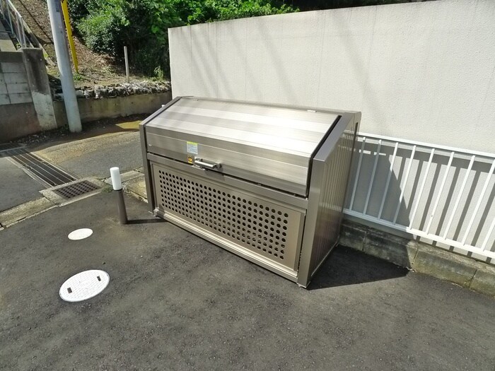 物件外観写真3　(建物設備)