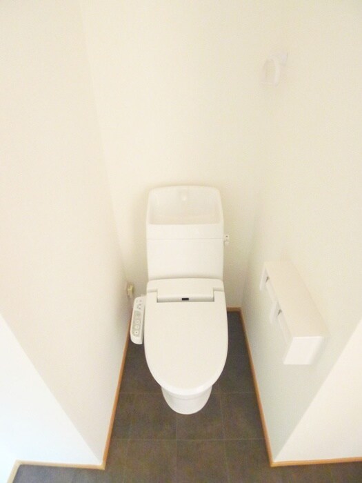 物件内観写真15　(トイレ)