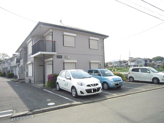 物件外観写真5　(外観写真)