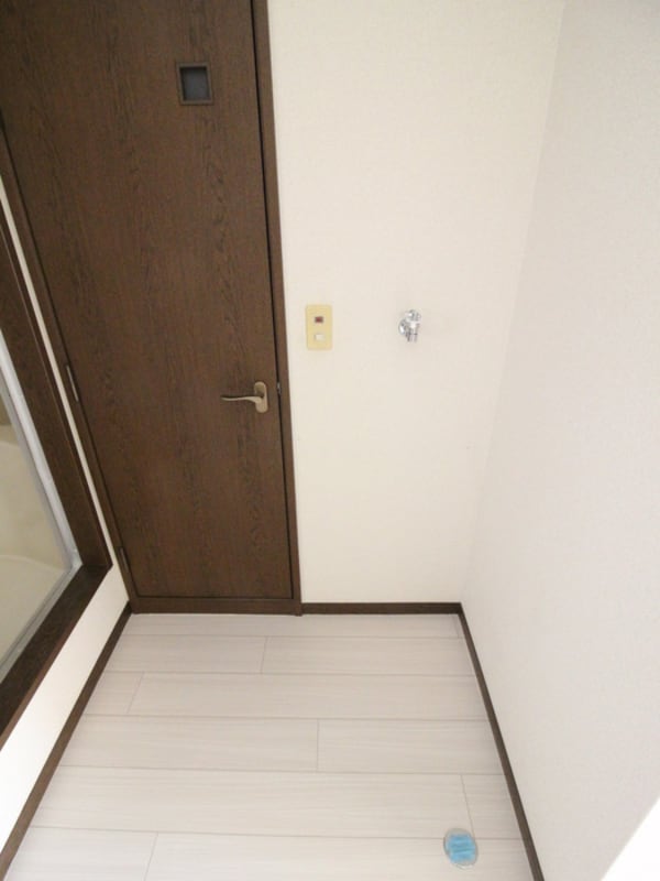 洗濯機置場