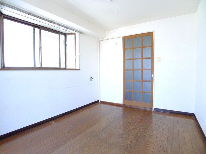 物件内観写真19　(居室)