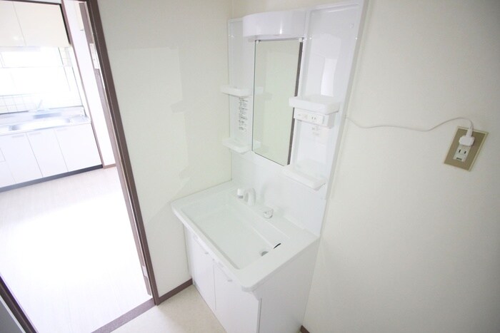 物件内観写真10　(洗面)