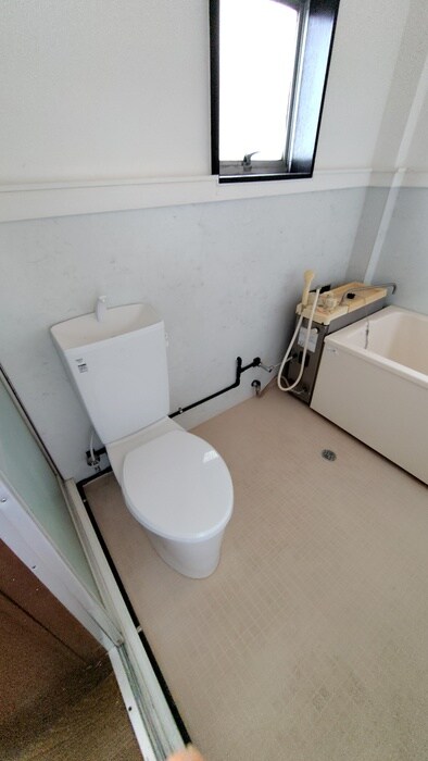物件内観写真7　(トイレ)