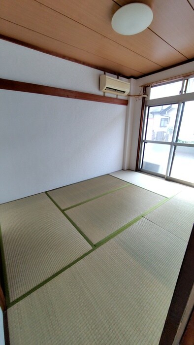 物件内観写真9　(居室)