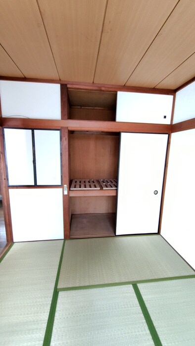 物件内観写真10　(収納)