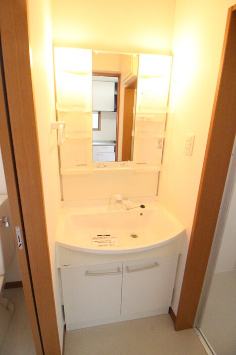 物件内観写真13　(洗面)