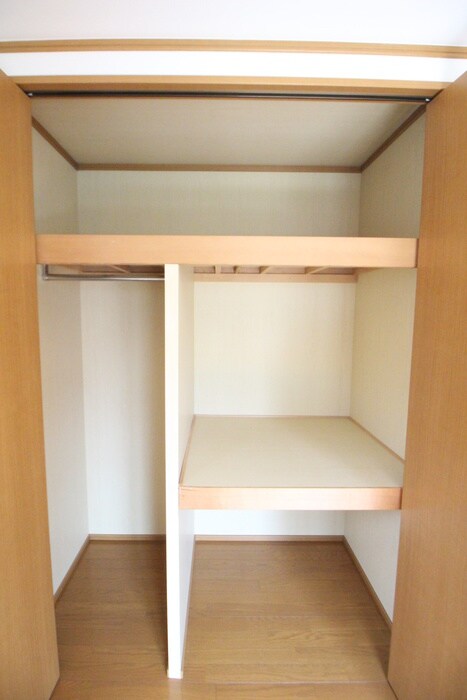 物件内観写真14　(収納)