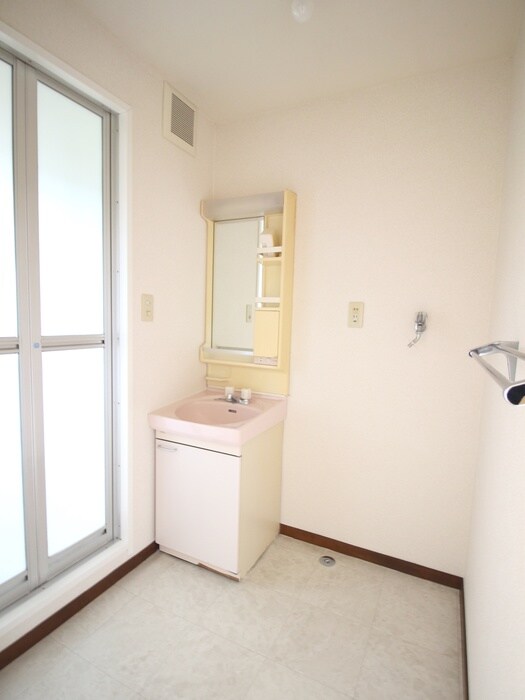 物件内観写真14　(洗面)