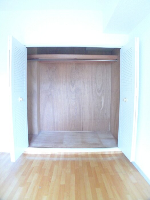 物件内観写真13　(収納)