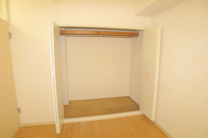 物件内観写真14　(収納)