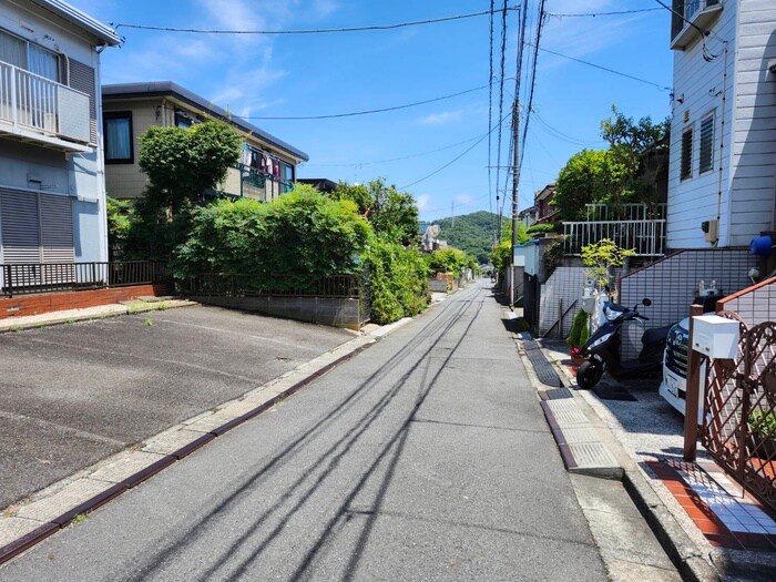 物件外観写真6　(周辺環境)