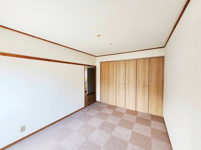 物件内観写真19　(居室)