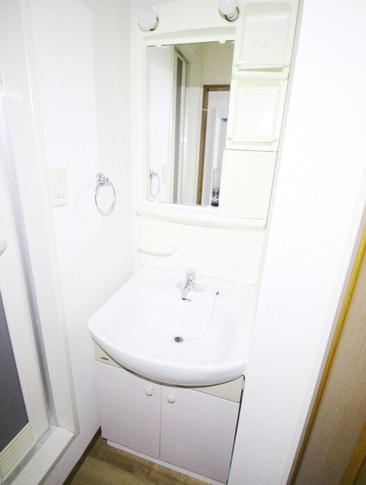 物件内観写真13　(洗面)