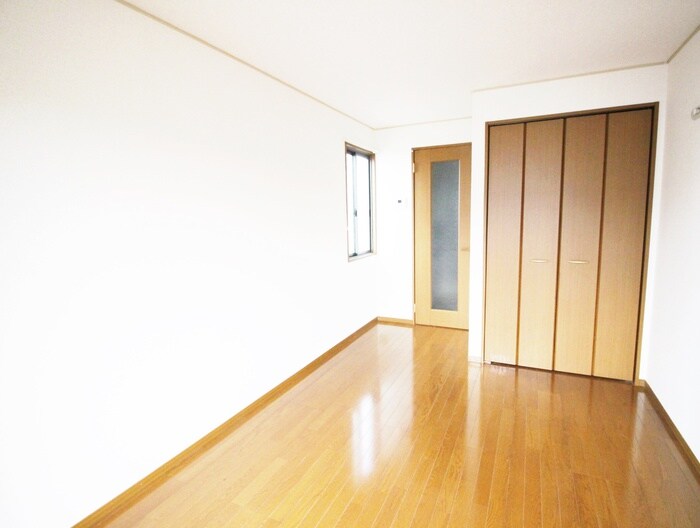 物件内観写真22　(居室)