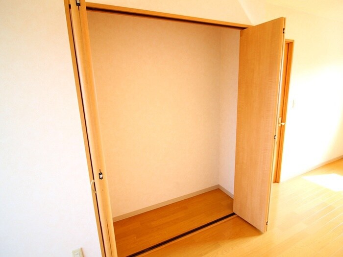 物件内観写真8　(収納)