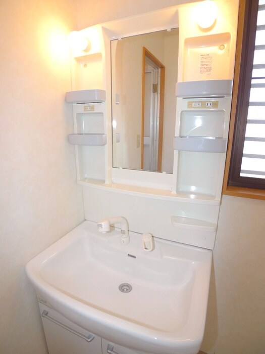 物件内観写真11　(洗面)