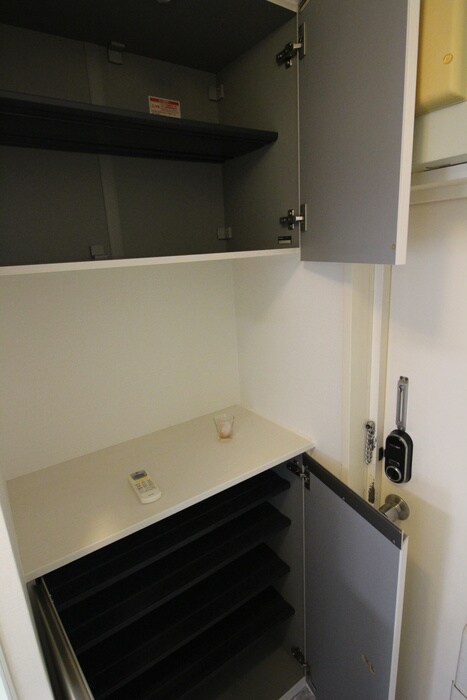 物件内観写真19　(靴箱)