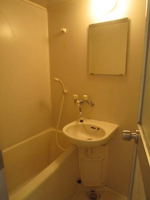 物件内観写真12　(バス／シャワールーム等)