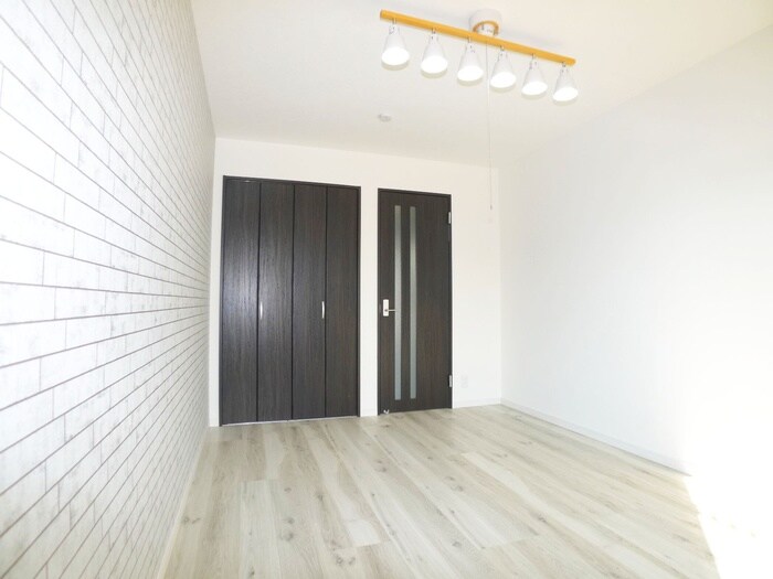 物件内観写真6　(居室)