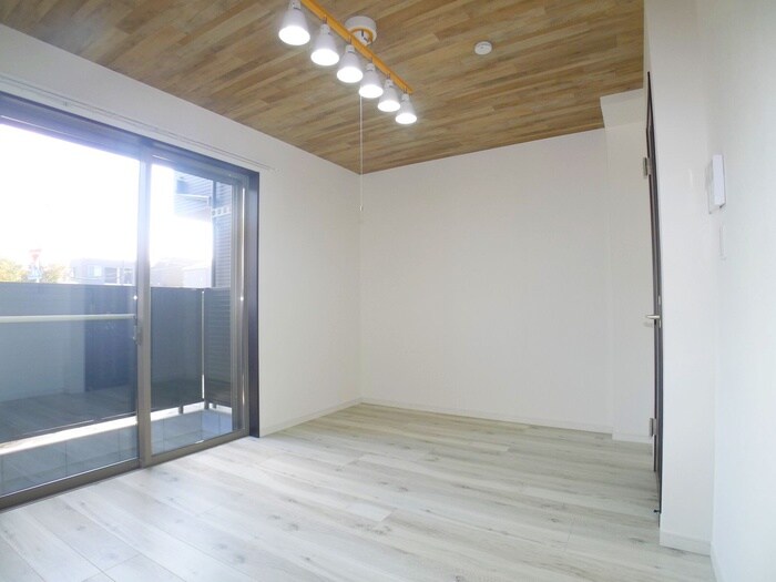 物件内観写真6　(居室)